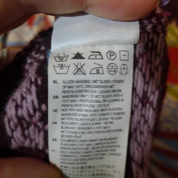 LARK RISING 100% Merino Wool Floral/Asian Vampire Printed Cardigan Wrap M - Picture 12 of 12